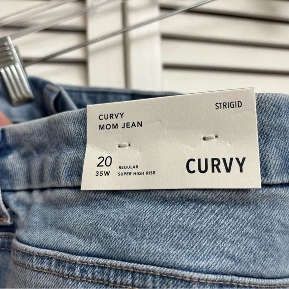 American Eagle Women’s Strigid Curvy Ripped Mom Jeans, Multiple Plus Sizes, NWT - Picture 10 of 12